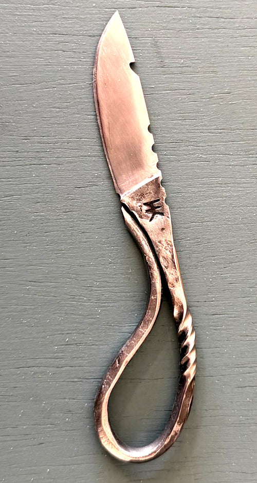 Handmade Utility knife. Comfortable grip. Specially designed cutting tool for string.